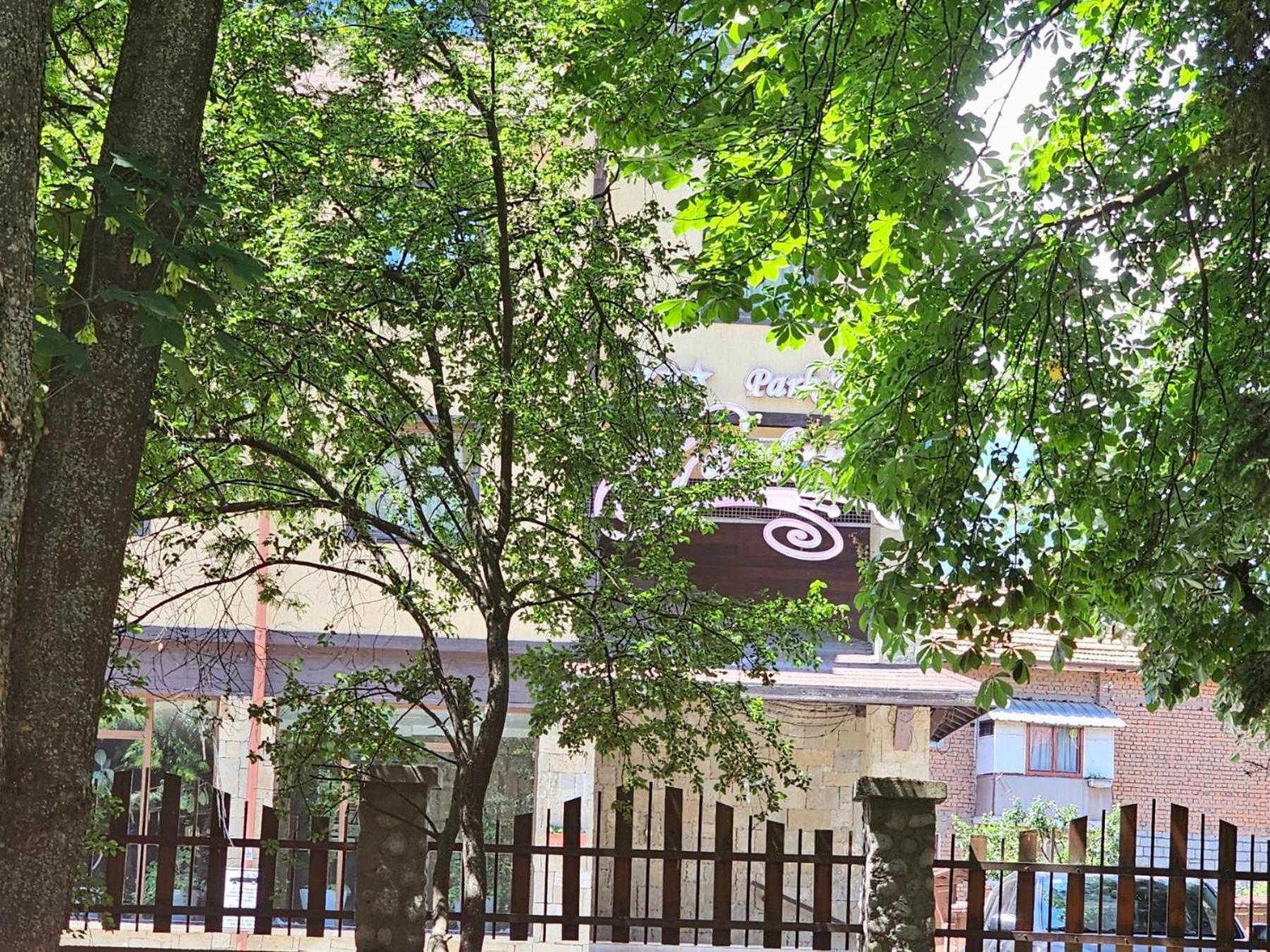 Ξενοδοχείο Gardenia Park 4*